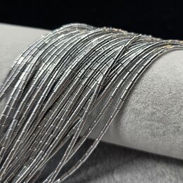 Hematyt Srebrny Wałek 4x2 mm Sznur 40cm