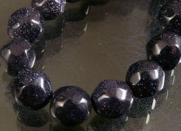 Cairo night facetted 13-14mm balls Cord 27pcs