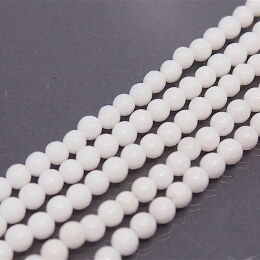 Jadeit Biały Kule 4.5 mm 